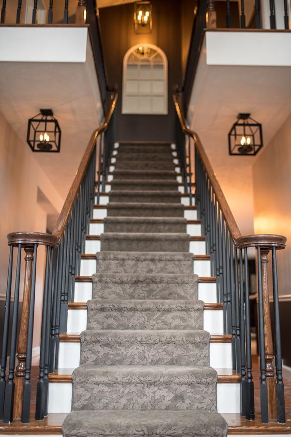 Creekside Inn Oneida Exterior photo